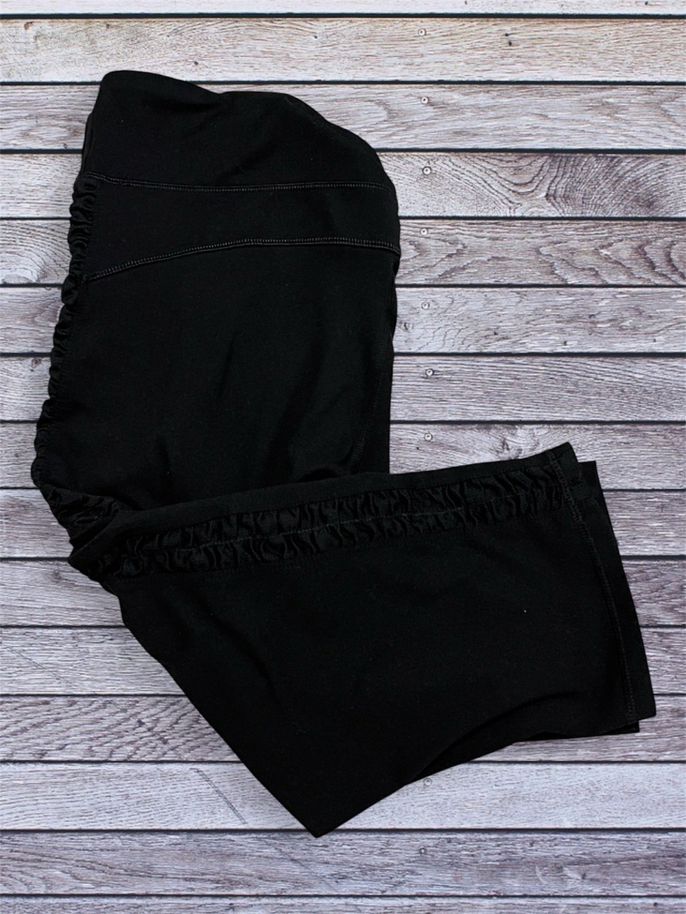Champion Black Athletic Leggings with ruffle xl